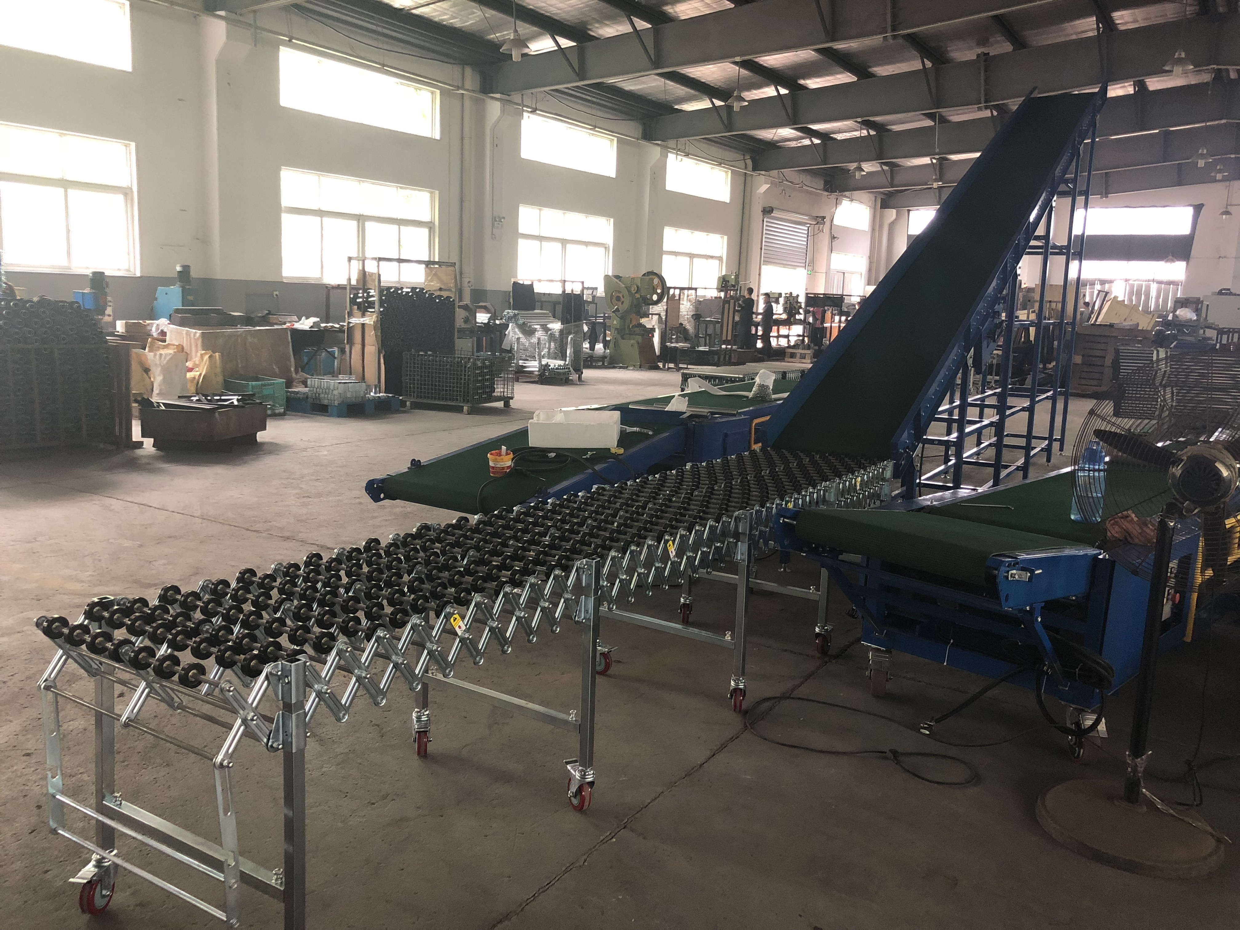 factory price inclined belt conveyor system