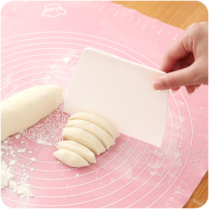 Plastic Pastry Cutter Pizza Dough Scraper Cake Spatulas Tools Fondant Sugarcraft White Trapezoid Bread Baker Butter Knife