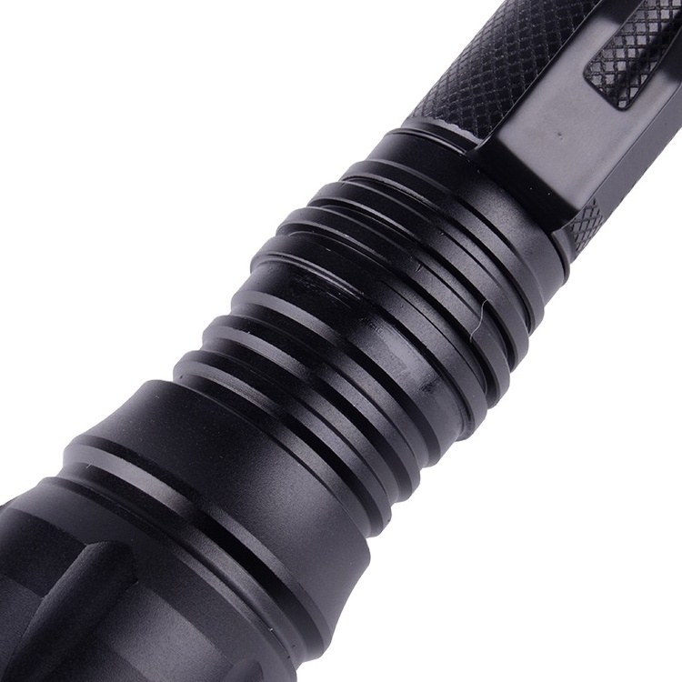 High Quality Light Torch  Ultra-Bright Outdoor Camping Torch Light Zoomable Flashlight