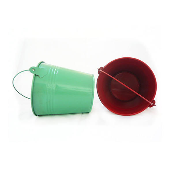 Wholesale Christmas Gift Bucket Small Colored Toy Metal Bucket with Handle Colorful Galvanized Bucket Metal Pail