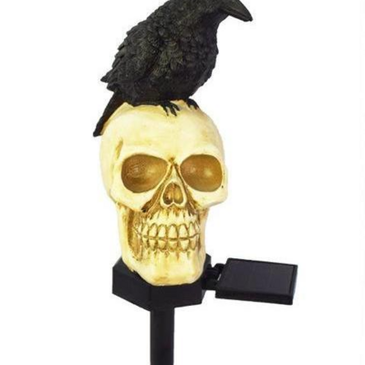 Halloween Crow skull outdoor patio with lawn solar lights