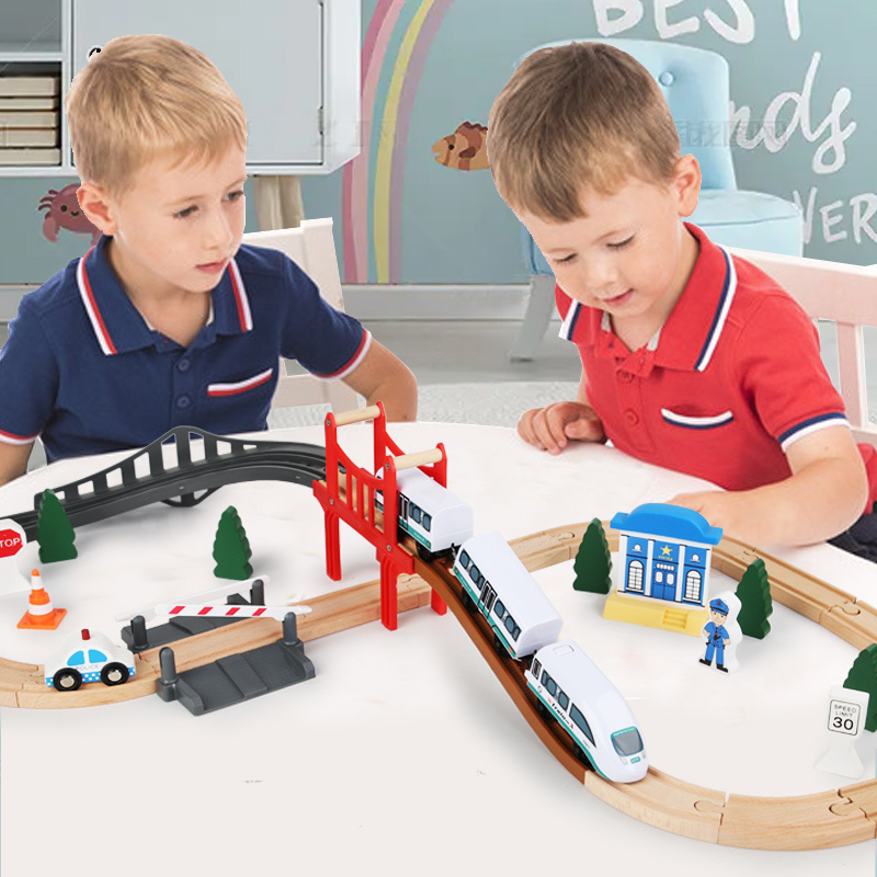 24 section hot sale children's wooden train track toys wooden train track toys 2024 new on new