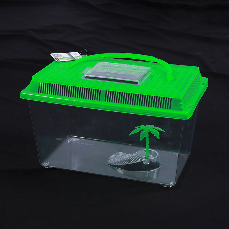 Durable Using portable PP fish transportation box mini fishing tank for betta fish