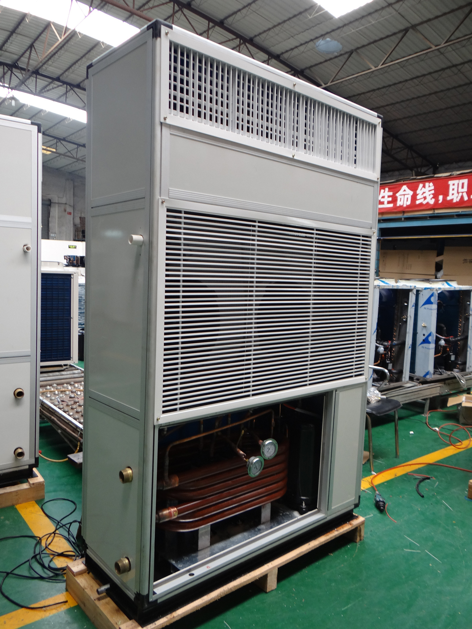 7ton 26kw CE standard Box type Plastic processing commercial Industrial Water Cooled Industrial  water Chilling Plant