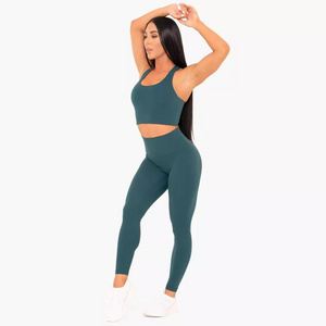 Fitness Yoga Set Women Seamless Plus Size Gym Wear Scrunch Butt Leggings and Sports Bra Set Women Clothing Wholesale