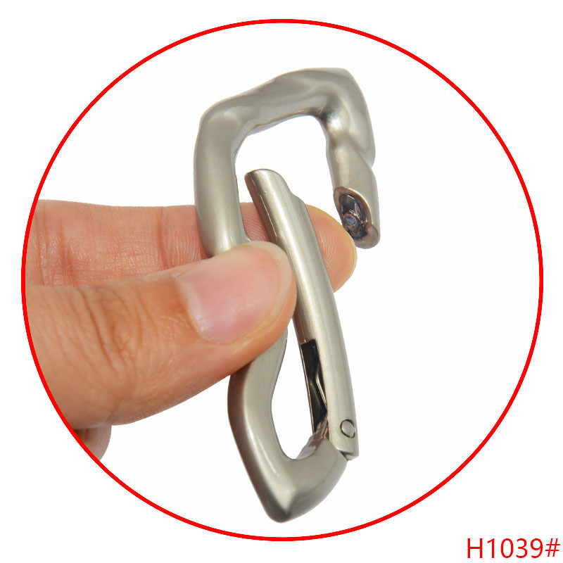 Wholesale high quality custom alloy metal spring ring buckle snap hook for bag hook key chain