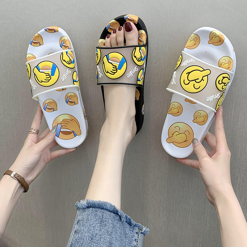 Nicecin Wholesale Women PVC Slippers Slides for Women Men Customized Cartoon Black Bathroom Slide Slipper Factory Price