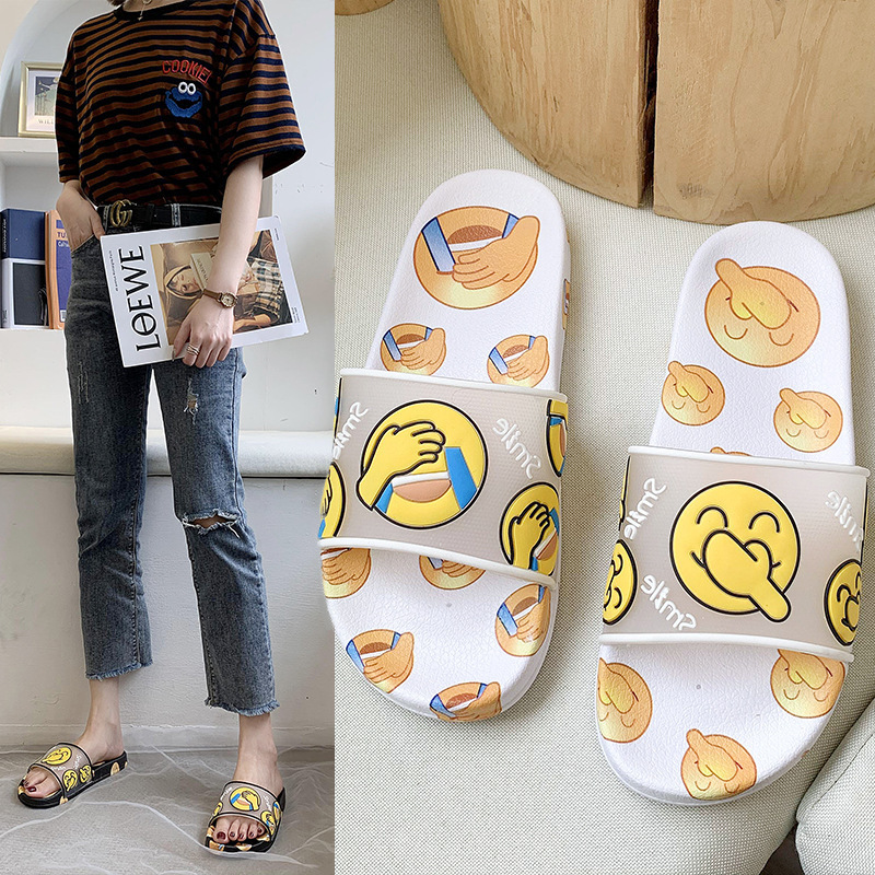 Nicecin Wholesale Women PVC Slippers Slides for Women Men Customized Cartoon Black Bathroom Slide Slipper Factory Price