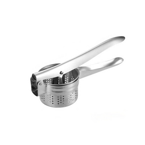 Potato Ricer Stainless steel Masher fruit and vegetable press juicer Pumpkin puree mashed potato ricer