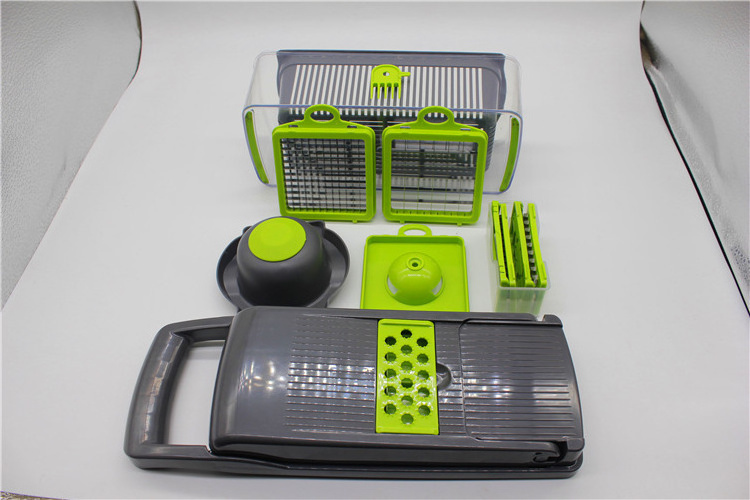 Multifunctional Salad Vegetable Cutter chopper 12 In 1 Kitchen Gadget Fruit Slicer Grater Shredder with Drain Basket