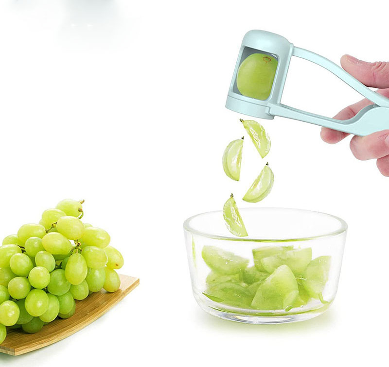 FASHION Manual Kitchen Gadget Multifunctional Quarter Grape strawberry Slicer Grape Cutter for Toddlers Grape Slicer