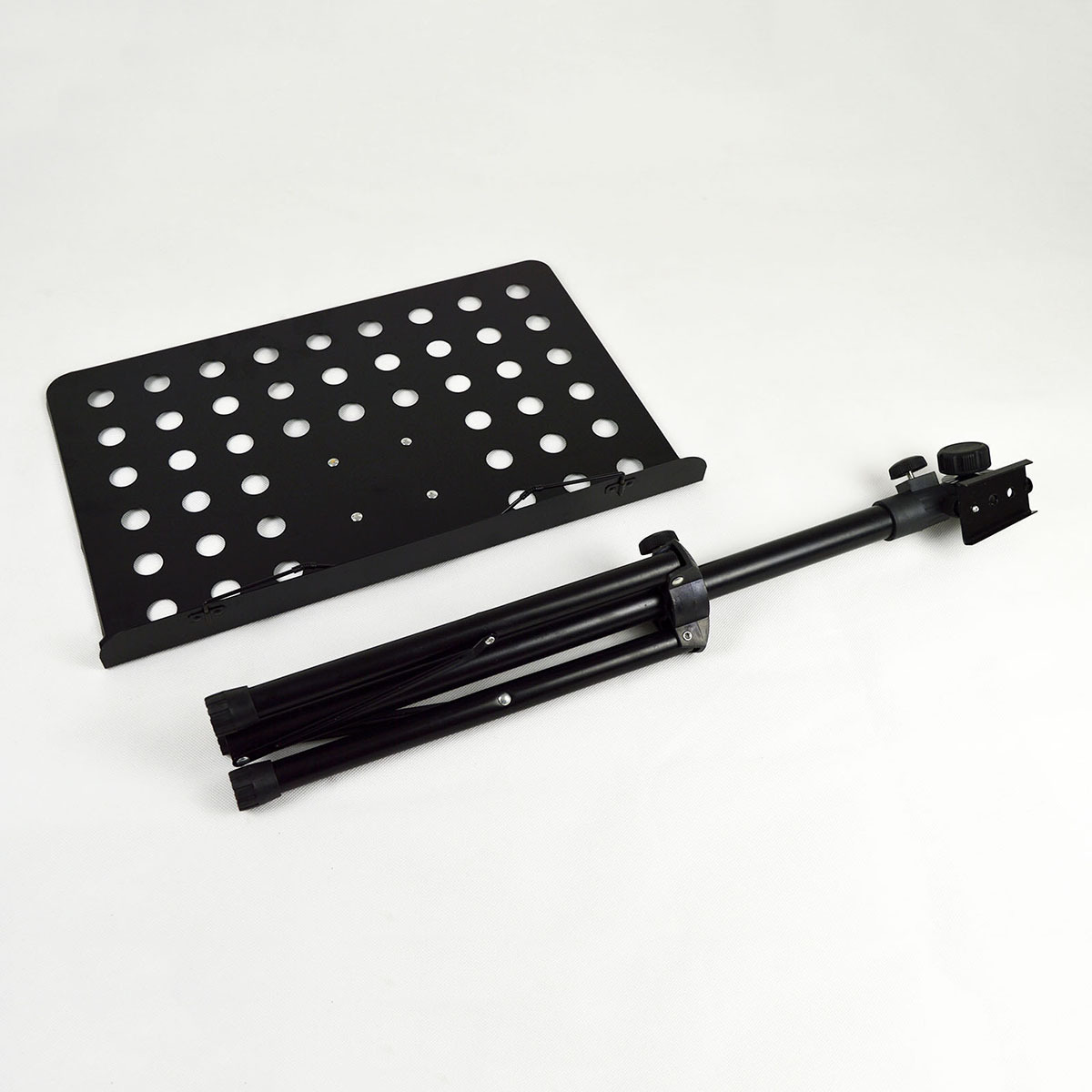 manufacturer provides medium-sized music stand that can be used for speech or music and violin score lifting