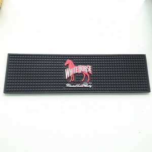 Personalized Custom Branded Rubber Silicon Beer Spill Bar Mat Led PVC Bar Mat