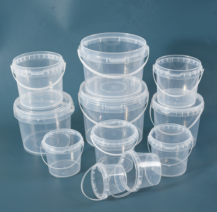 Food grade transparent plastic bucket with lid for food storage