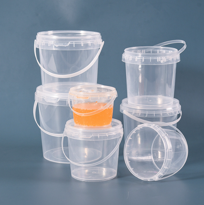 Food grade transparent plastic bucket with lid for food storage