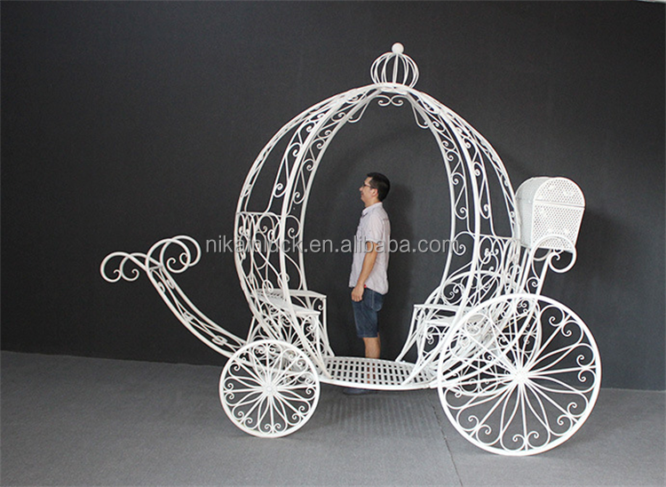 Wedding Supply Cinderella Pumpkin Carriage Bride Wedding Cart Candy Cart Stands for Decoration