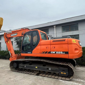 Top standard used Korea mini excavator Doosan  DX225LC with nice running function DH220/DH150/DH300 on hot sale