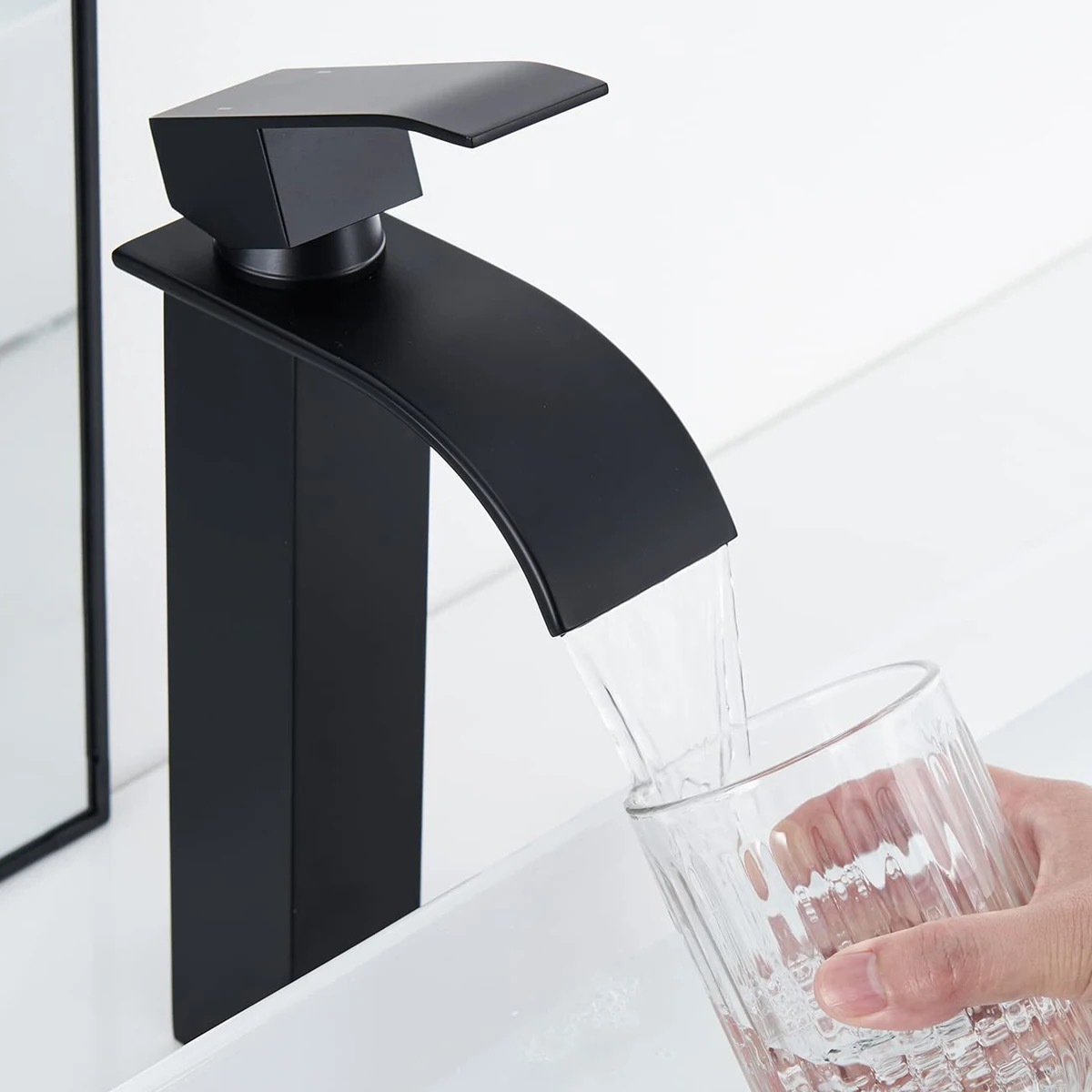 2024 luxury Bath Mixer  Basin Taps Black Golden Basin Faucet bathroom faucets waterfall face basin faucet