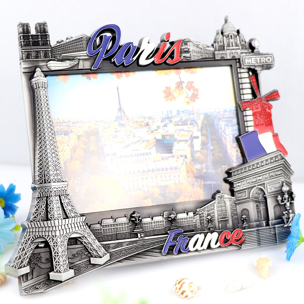 Custom New Design Mini Zinc Alloy Vintage Paris Souvenir Metal Table Stand Photo Picture Frame