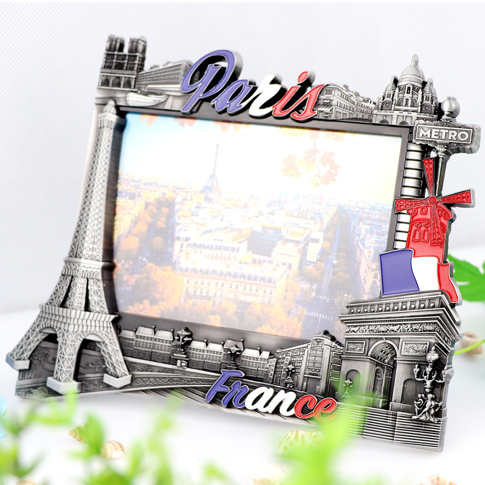 Custom New Design Mini Zinc Alloy Vintage Paris Souvenir Metal Table Stand Photo Picture Frame