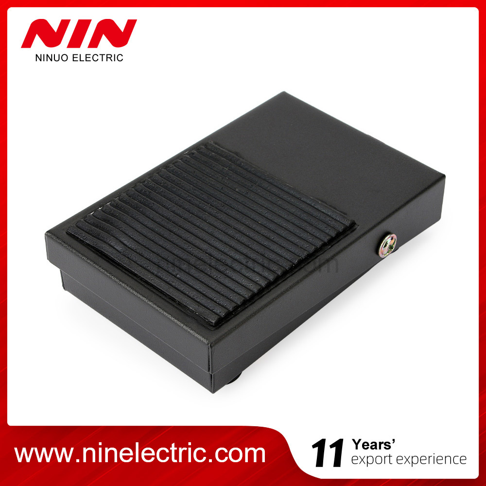 Foot Switch Momentary Industrial Pedal Switch Nonslip  Retardant Foot Pedal Switch with NO NC