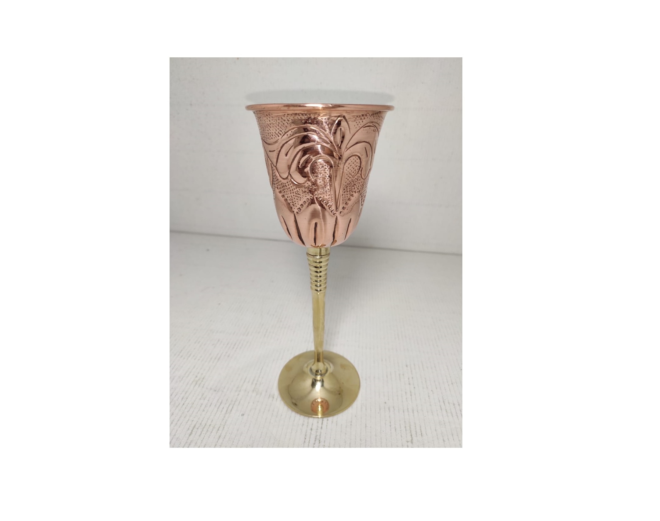 Best Quality Copper Goblets for Vodka Cocktails and Wine engraved metal goblets amber goblets in good price