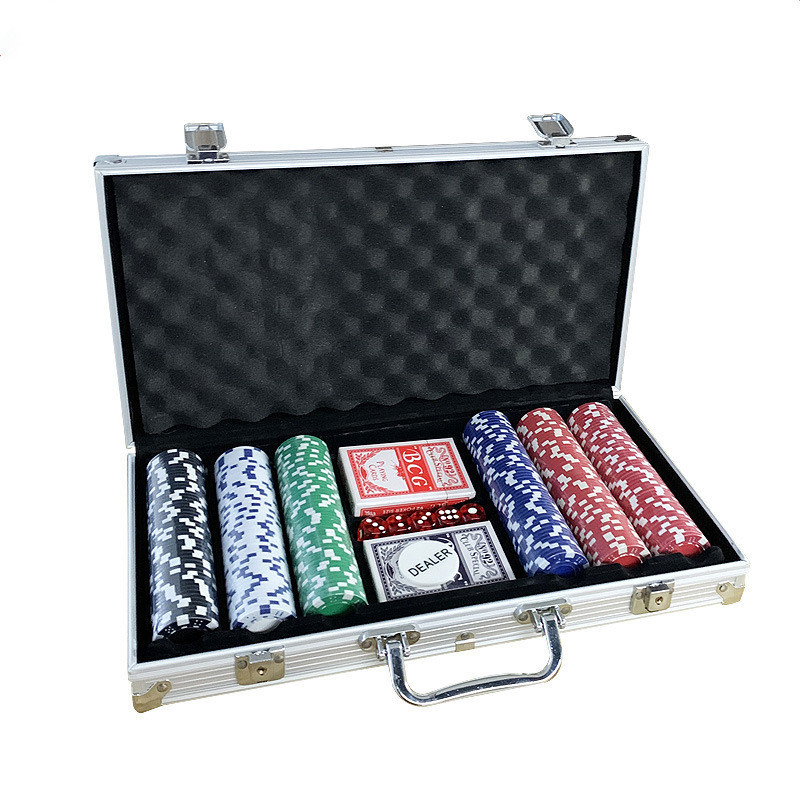 Board Games Poker Chips Set With Aluminum Case Table Gambling Poker Chips Set