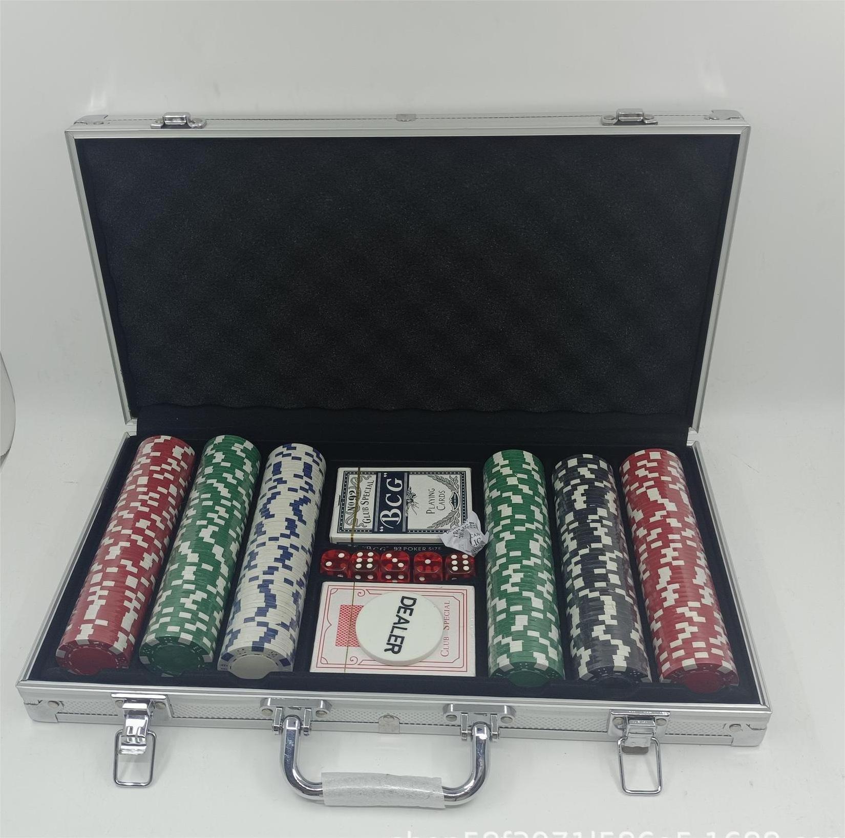 Casino Games Poker Chips Game Set In Aluminum Case Table Gambling Poker Chips Set 300pcs