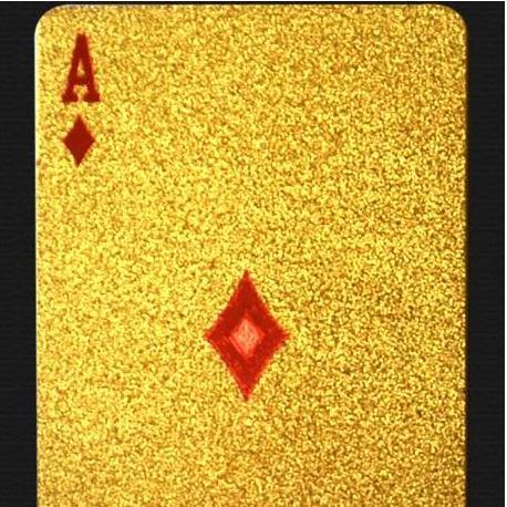 Waterproof Frosted PVC Playing Cards Gold Foil Poker Set Durable Wear-Resistant Customizable Logo Washable Plastic Box Gifts