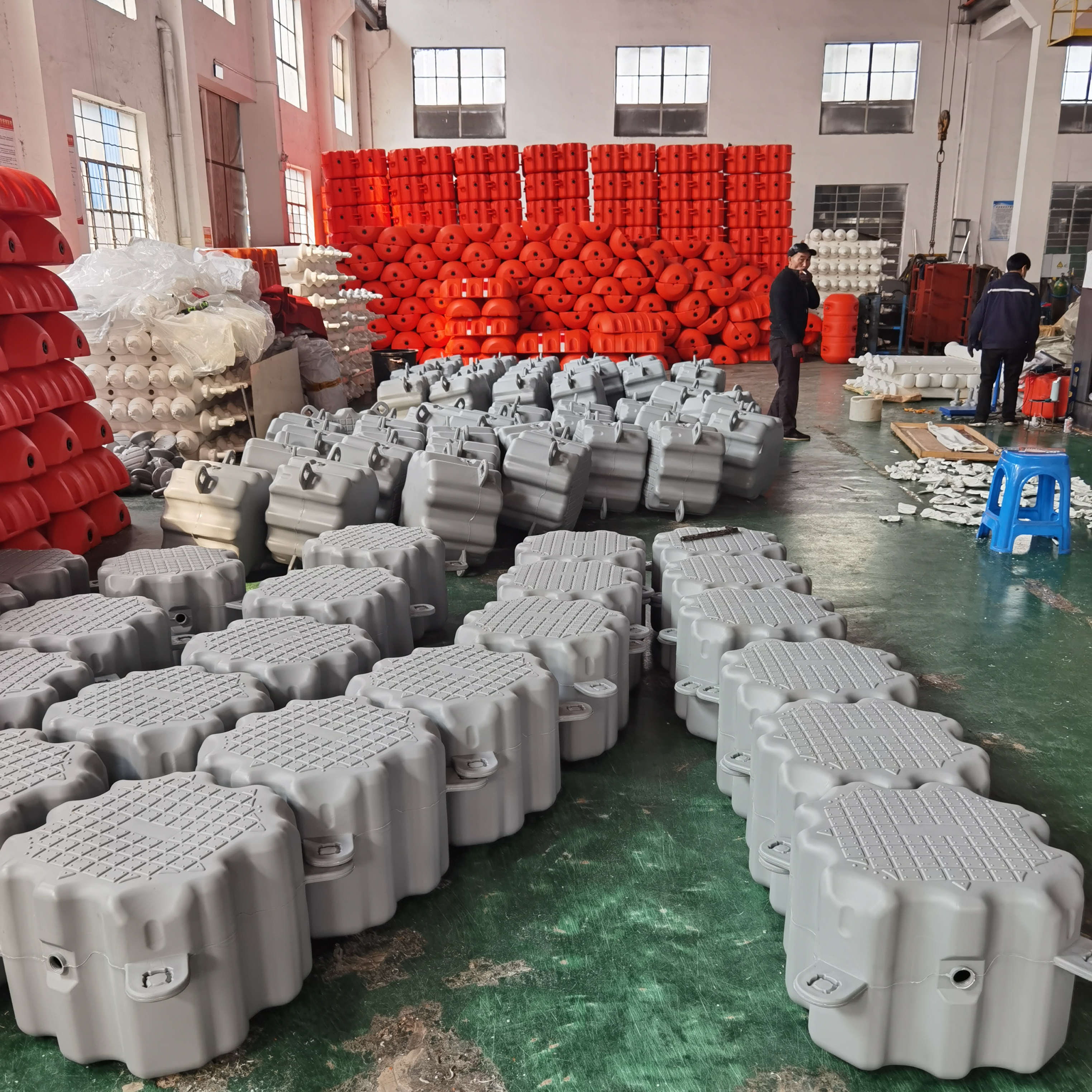 HDPE block modular cubes jetski boat dock marine plastic floating pier drive On dock boat lift floating walkway bridge