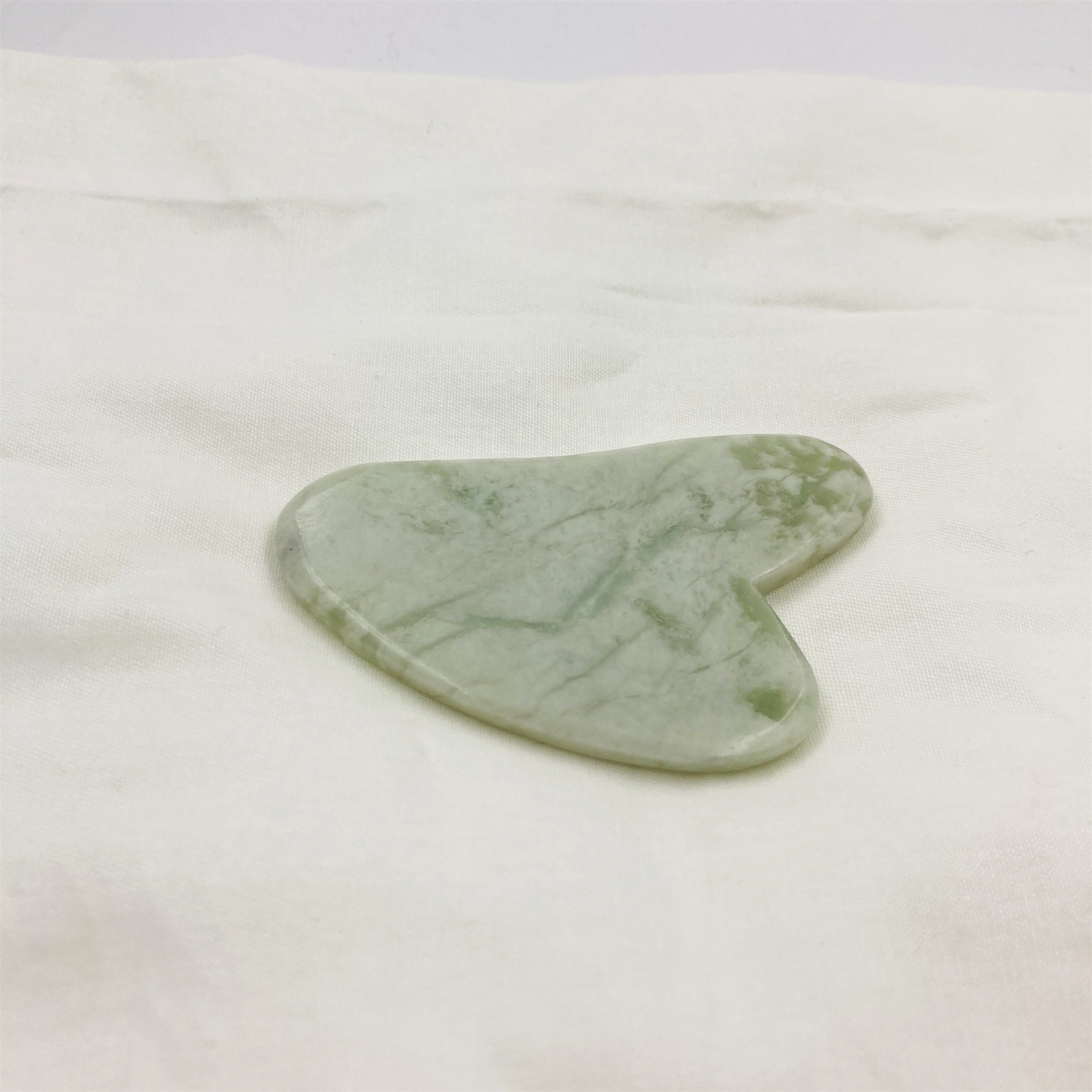 100% Pure Nature Light Green Gua Sha Board Tool GuaSha Massage Jade Gua Sha for Facial Body