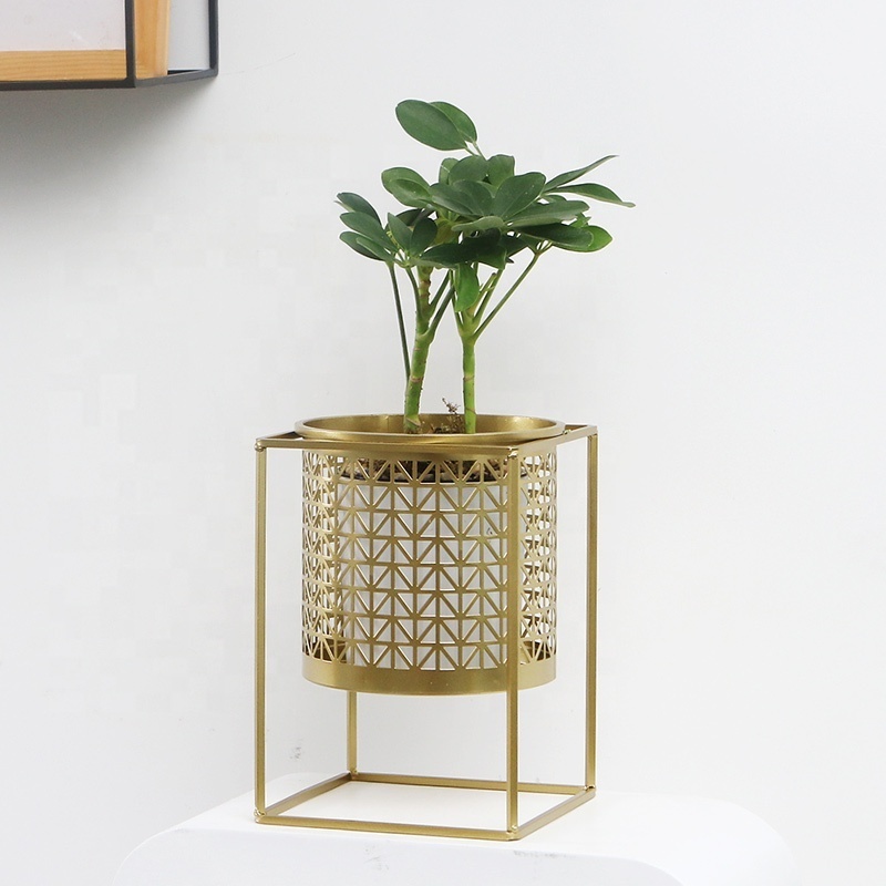 Creative Metal garden balcony decorative flower pots and planters indoor and outdoor greeny use Gold metal stand planter