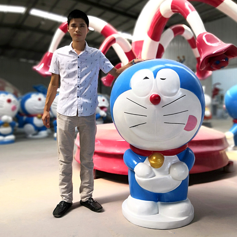 Custom Life size cartoon character Japanese anime resin doraemon statue For Sale Sculpture