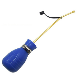 Wholesale high quality dusters sprayer pesticide pest control powder bulb dusters insecticide