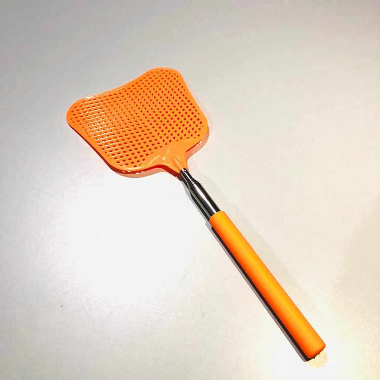 Manual pest control flyswatter racket long plastic handle extendable fly swatter for home