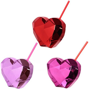 Love Cup Valentine's Day 24 Oz Electroplating Heart Shape Single Wall Plastic Tumbler Wholesale Drinking Cup With Straw