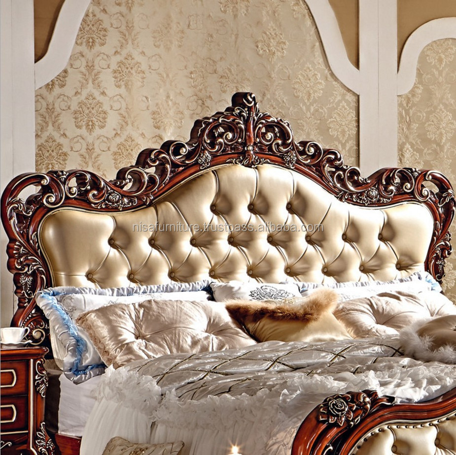 Italian carved wooden beds royal furniture antique bedroom Indonesia solid mahogany furniture set