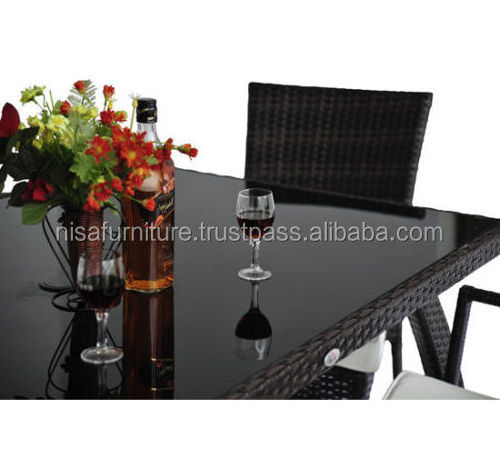 Restaurant rattan furniture Wicker dining tables and Chairs