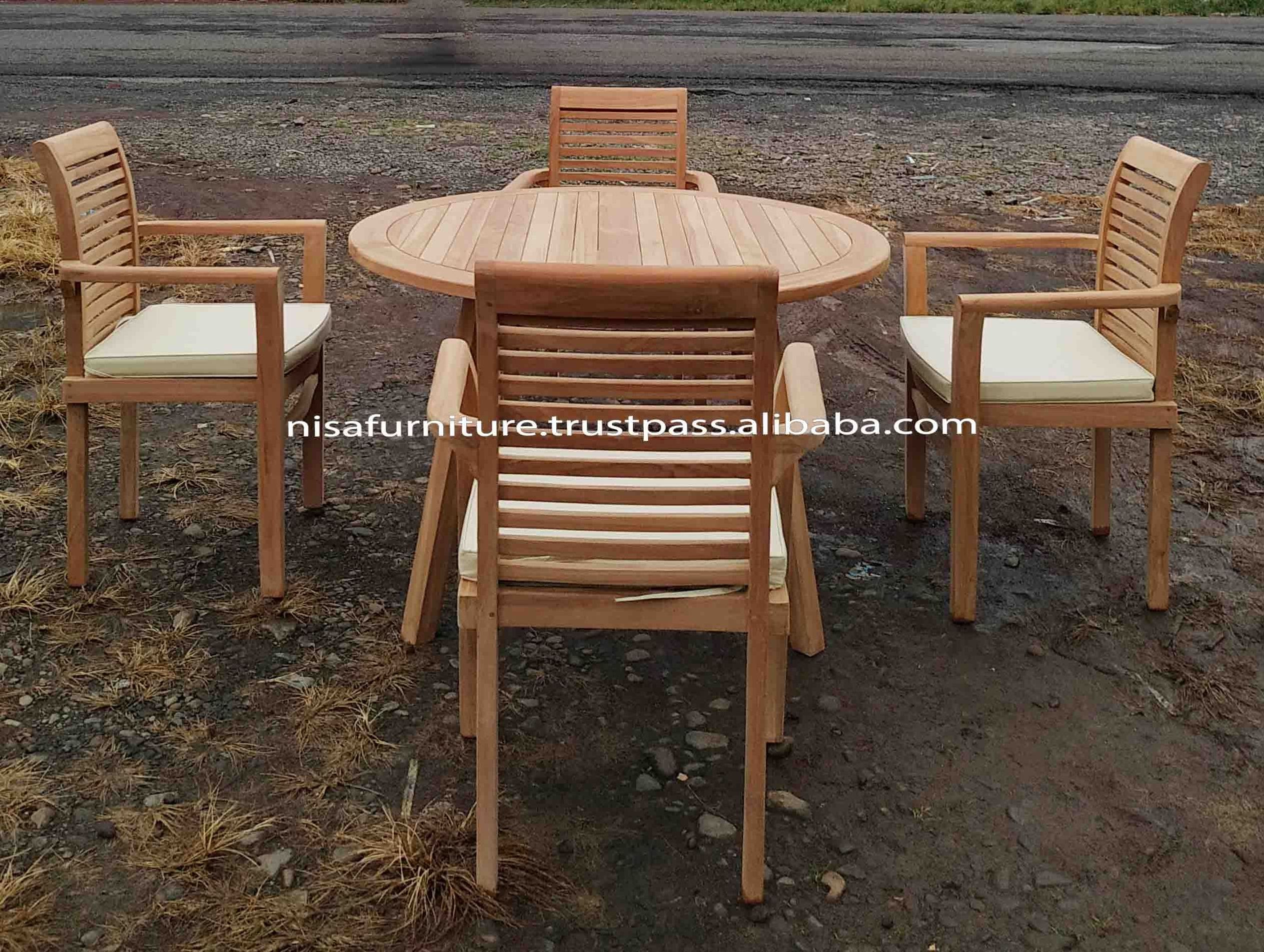 Round table modern design Stacking Chair Horizontal Slats Teak dining chairs and table Outdoor Patio Garden Sets Furniture