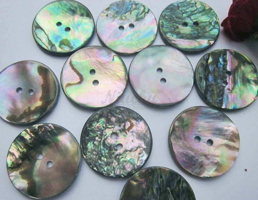 Unique 28mm 30mm 44L 48L 2 Holes Big Natural Dark Abalone Shell Coat Button for Sewing Luxury SeaShell Clothing Button Wholesale