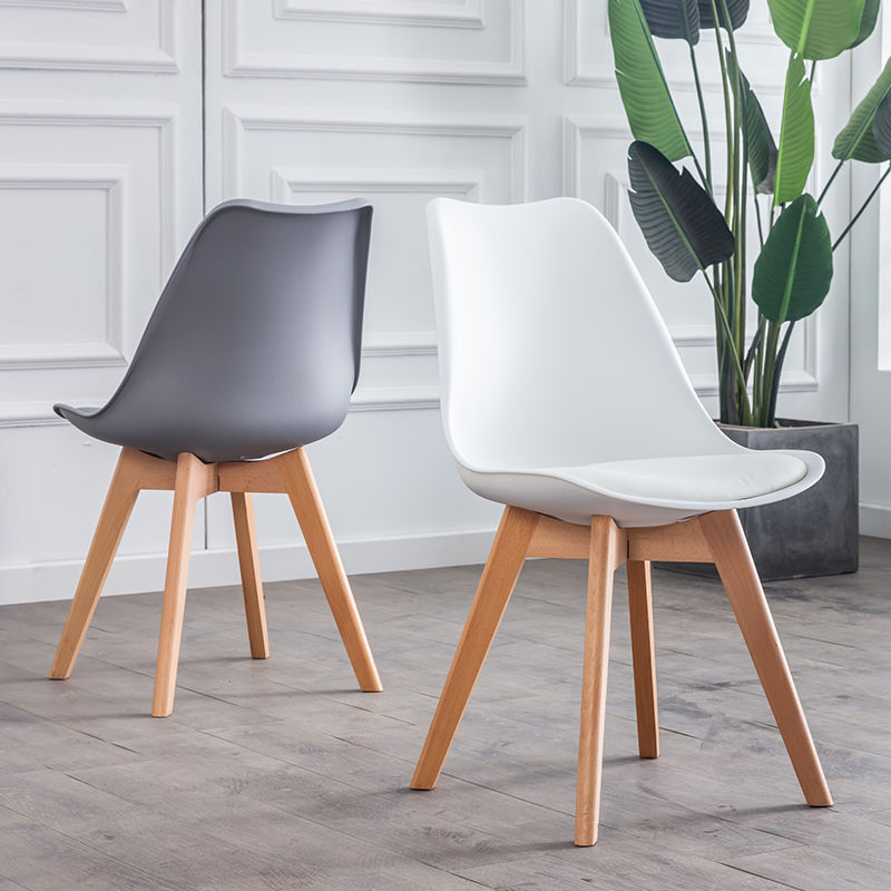 Wholesale PP Plastic Tulip Seat Wooden Legs Dining Chairs