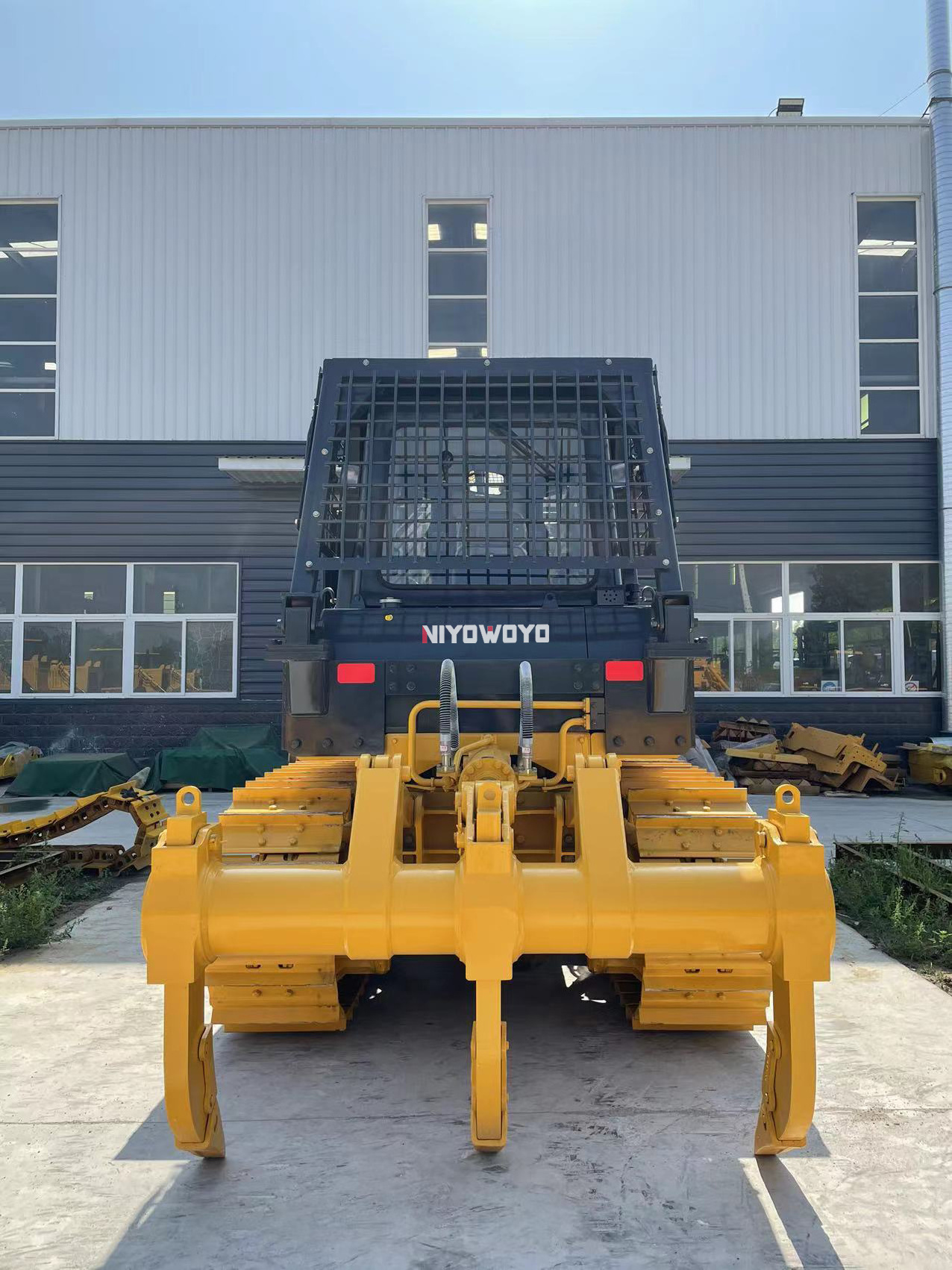 Wholesale Warranty 1800Hours Popular hot selling bulldozer machine New Mini Bulldozer Crawler Dozer for Sale