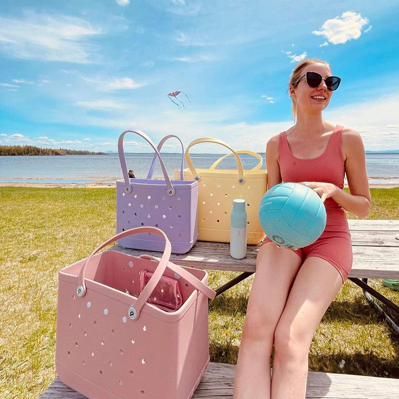 Wholesale Custom Women Beach Silicone Bag With Holes Waterproof Tote Bags Summer Rubber Totes Large Fashion Eva Plastic Bogg