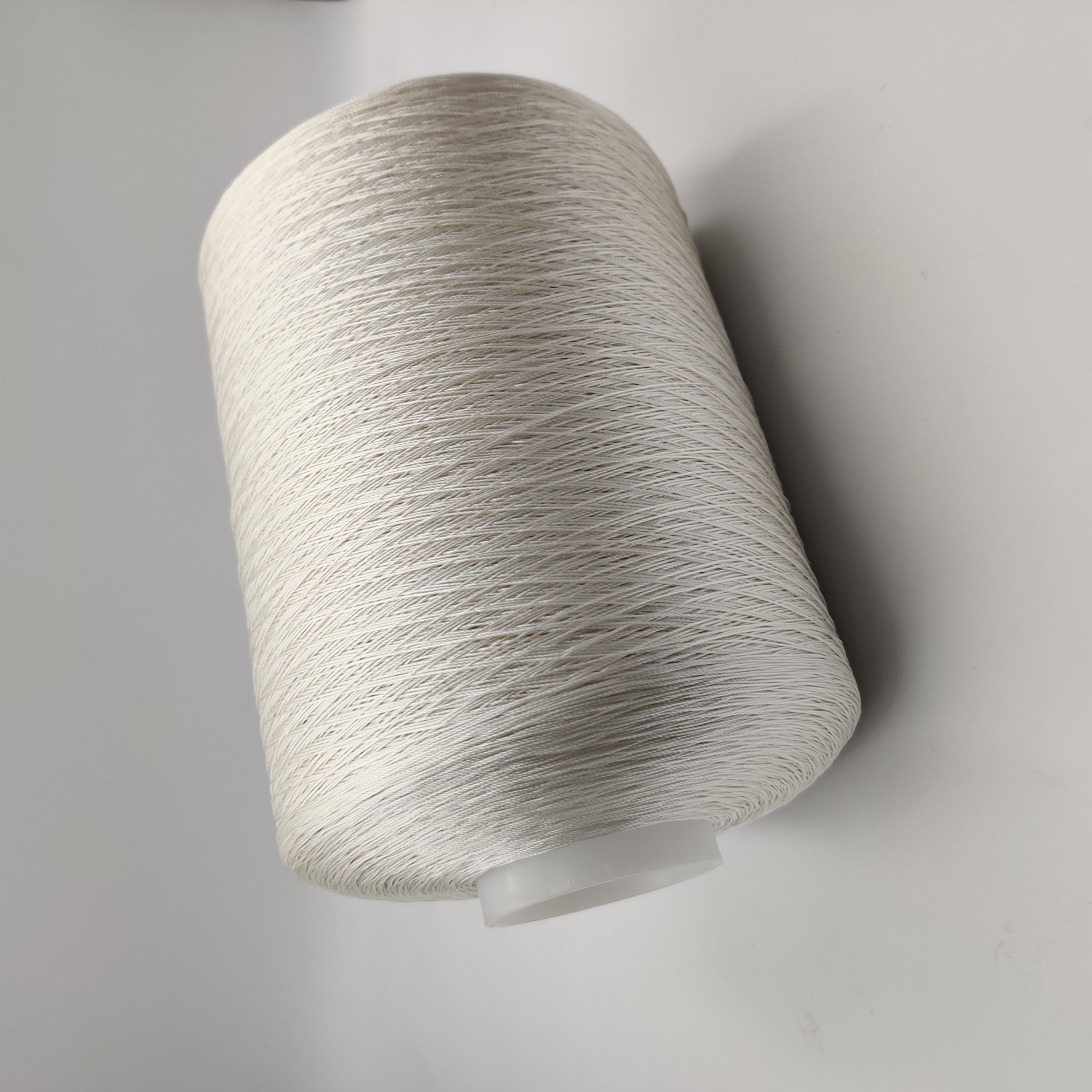 Factory Hot Selling High Tenacity raw white nylon 6 nylon 66 bonded polyester thread 92