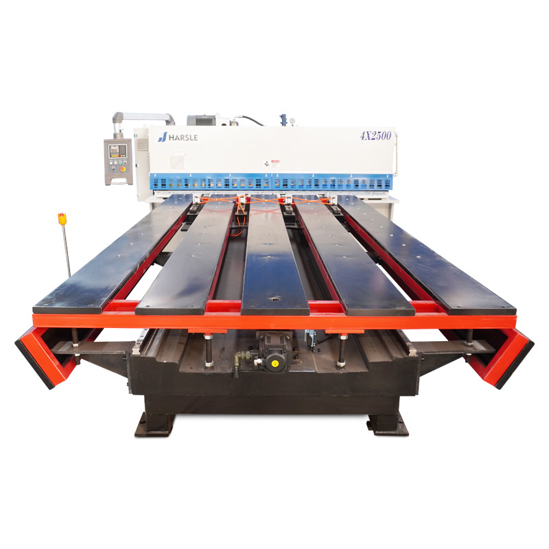 Auto feeding table shearing machine with E200PS controller , QC12K-4X2500 swing beam hydraulic cutting machine