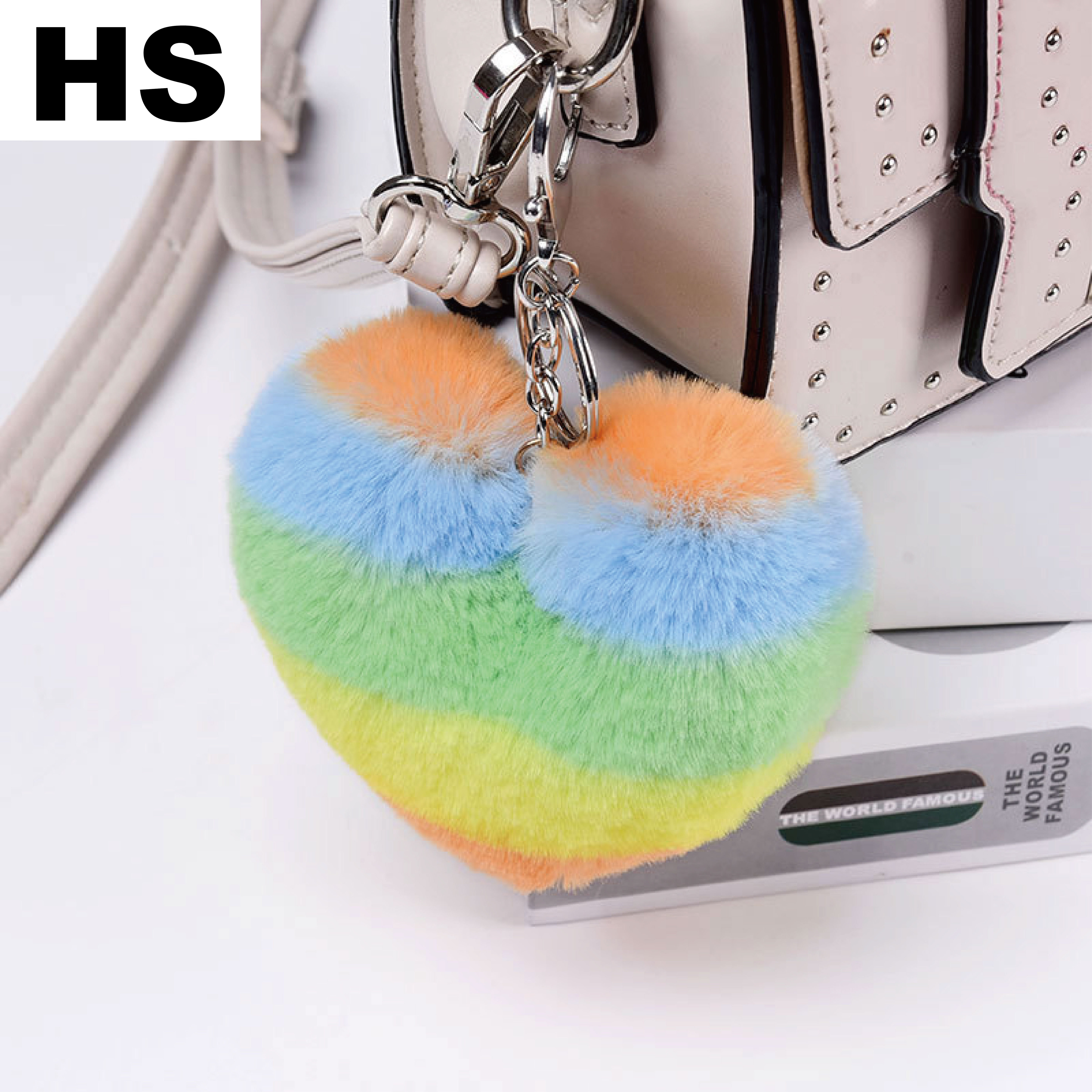 2021 wholesale keychain accessories simple heart style Fluffy cute 8cm faux fur pom pom fur ball keychain