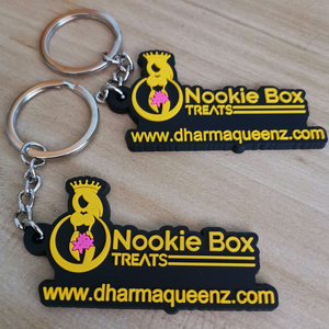 Free Samples Customised pvc Rubber Keychain With Logo 2D /3D Soft PVC Keychains Custom Logo for Promotion Gifts