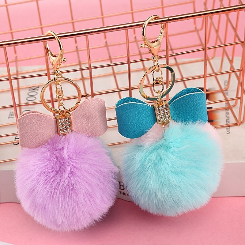 Pom Pom Keychains Faux Fur Balls Fluffy with Keychain Hooks for Women Girls Bag Accessories