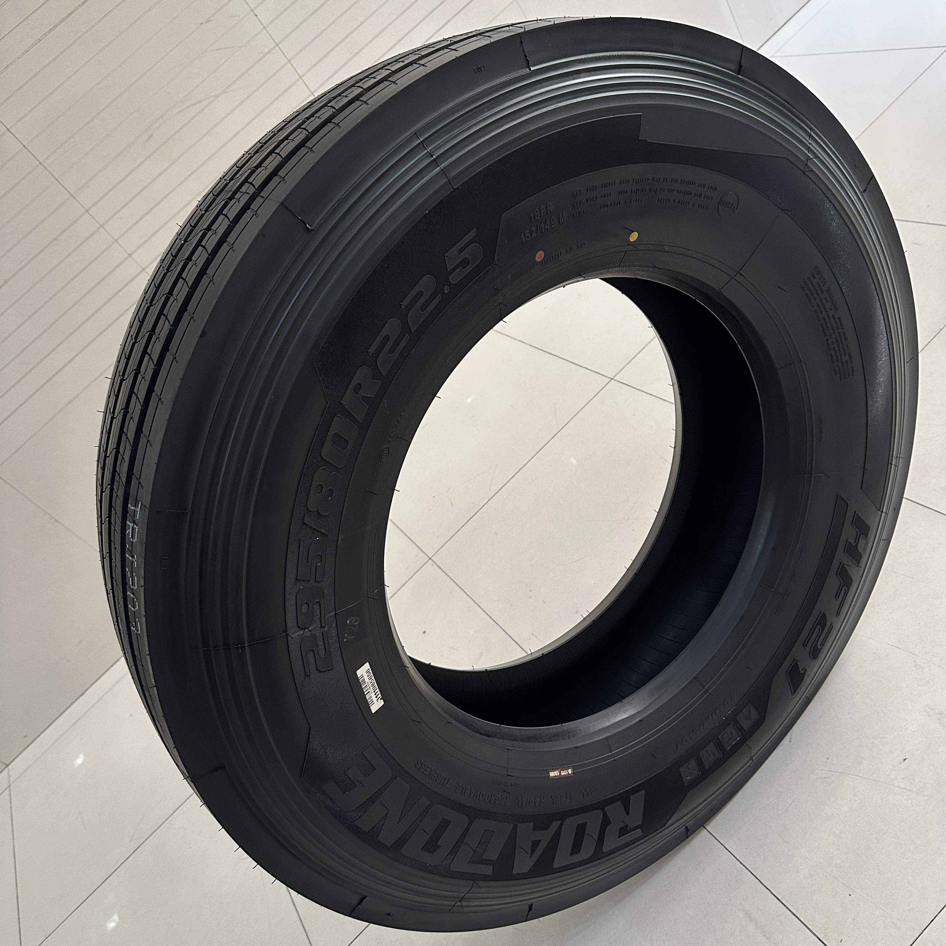 ROADONE 295/80R22.5 HF21 China High Performance And High Quality Wear Resistant Flotation Heavy Duty Tires Flotation Heavy Duty