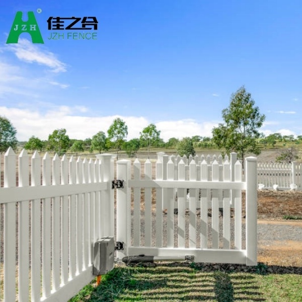 Wholesale Tan Vinyl PVC Dog Ear Semi-Privacy Gates and Fences Powder Coated Metal Frame for Farm Use